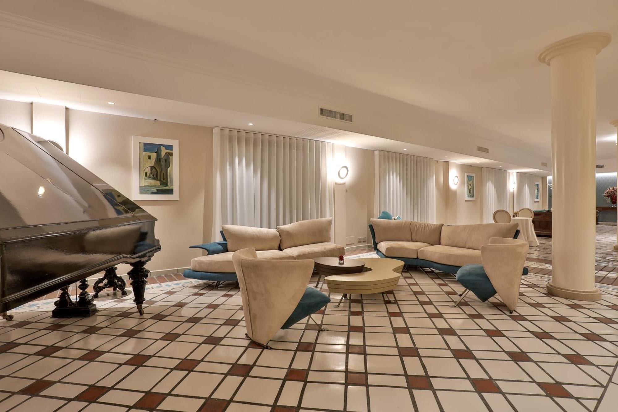Hotel Hermitage Galatina Buitenkant foto